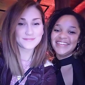 Meet your Posher, Abbie